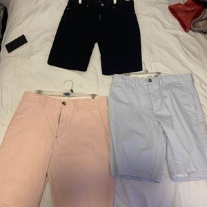 Bundle 3 size 31, 2 from Old Navy the dark blueH&M